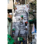Livre Women are Heroes - seconde edition - 2011